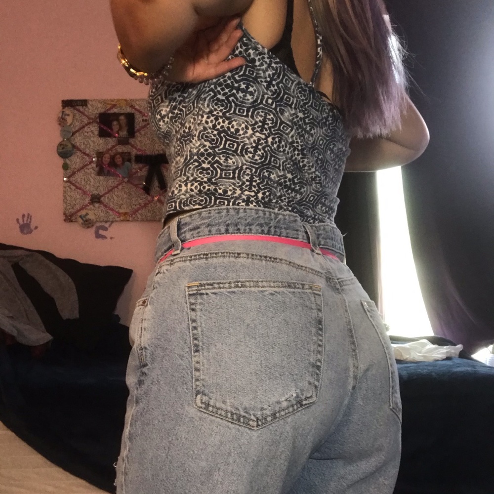 Tank top - Picture 2 of 3